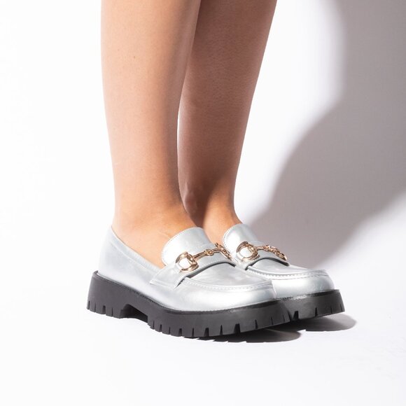 Funky-Silver-Shoes-For-Women-Metallic-Chain-Decor-Flatform-Loafers- - Picture 2 of 2